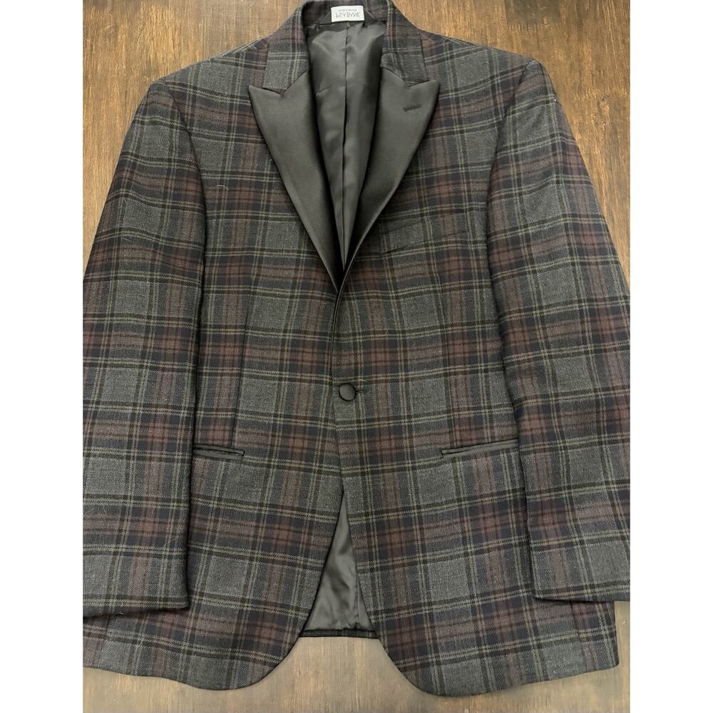 Jos A. Bank Sz. 40 S Grey Maroon Plaid Tuxedo Dinner Jacket Shawl Lapel